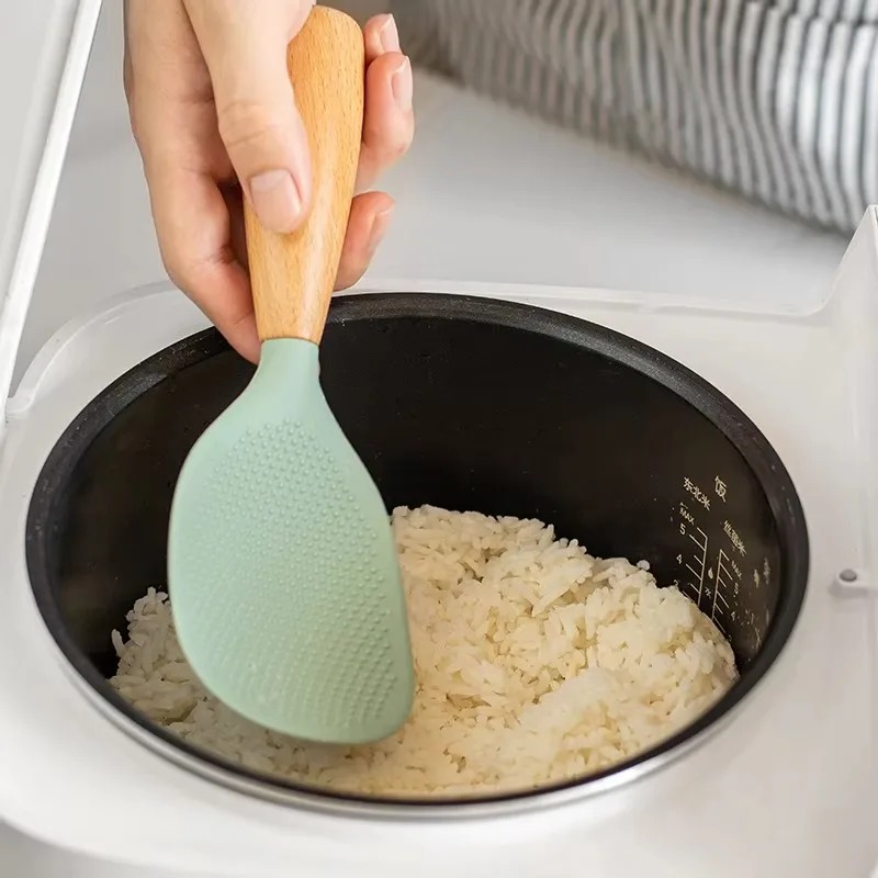 1Pcs Silicone Spoon Non-stick  - огляд і ціна Kitchen Gadgets In China